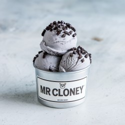 Mr-Cloney-Aromapaste Bigatton — Mr-Cloney-Eis im Becher mit Schokoladensplittern
