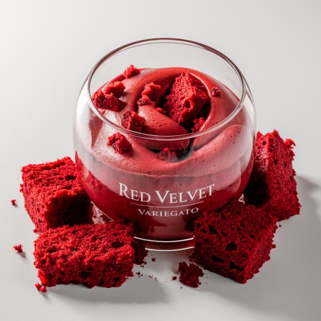 Bigatton Red Velvet variegate in cup with Red Velvet cake pieces