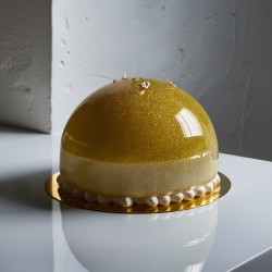 Brillant Transparent Neutral Bigatton — Präsentation auf Dessert