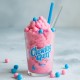 Glace rose goût bubble-gum servie dans un verre – présentation avec Pâte Bigatton