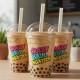 Popping Bobas Piña Bigatton — presentación bubble tea con popping bobas en vasos con pajilla