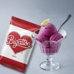 Pronto Ice Acai Bigatton — gelato all’acai in coppetta in coppa di vetro con confezione
